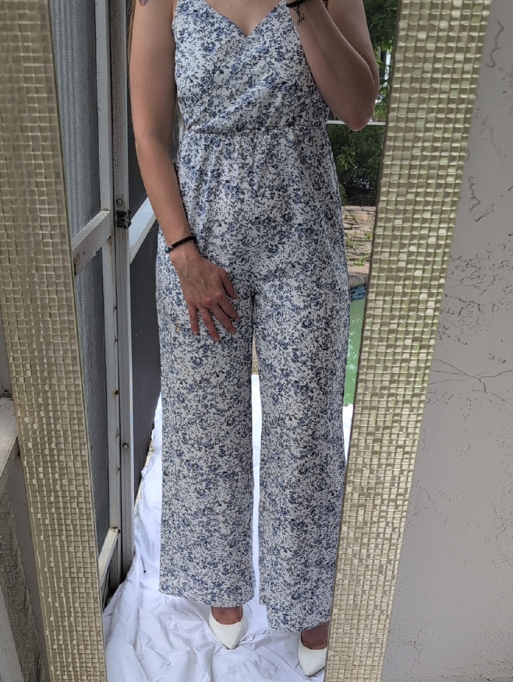 Lulu's Blue Floral V-Neck Wide-Leg Jumpsuit